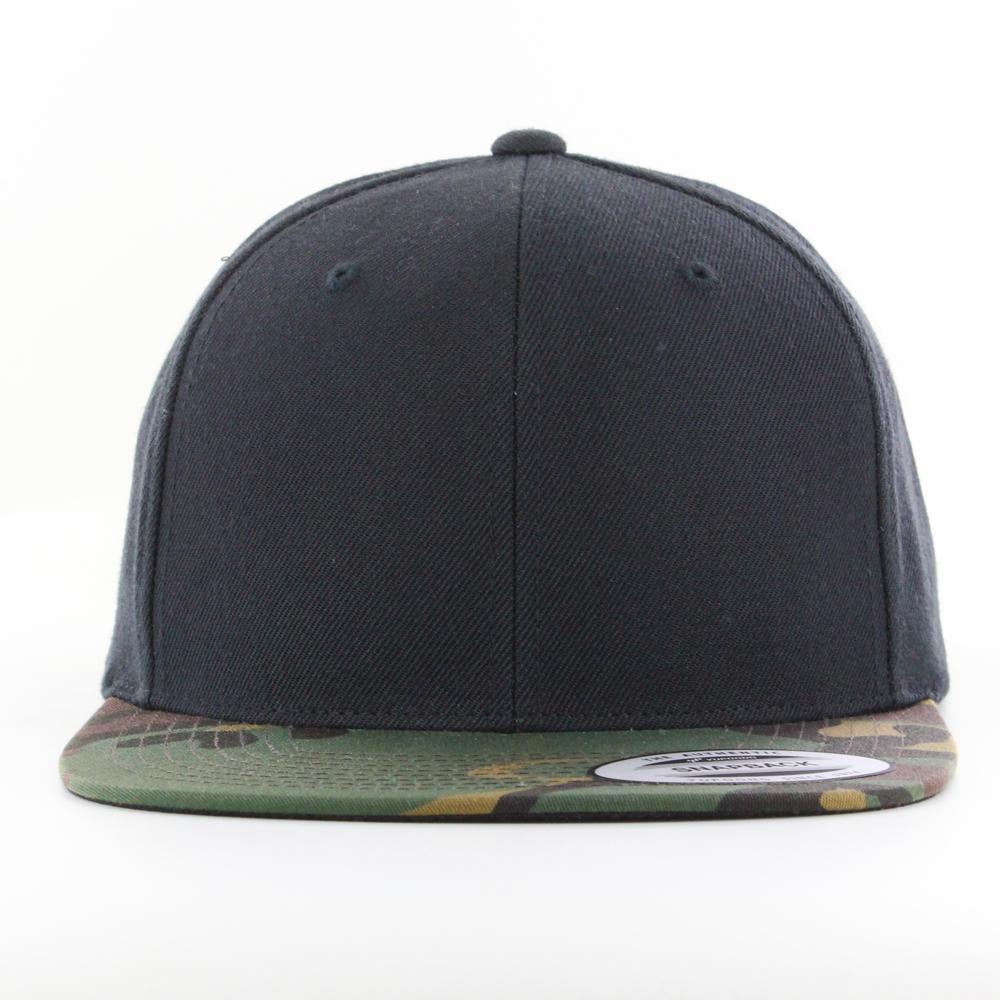 The Classics Yupoong 2-Tone Camo snapback blk/green camo - Shop-Tetuan