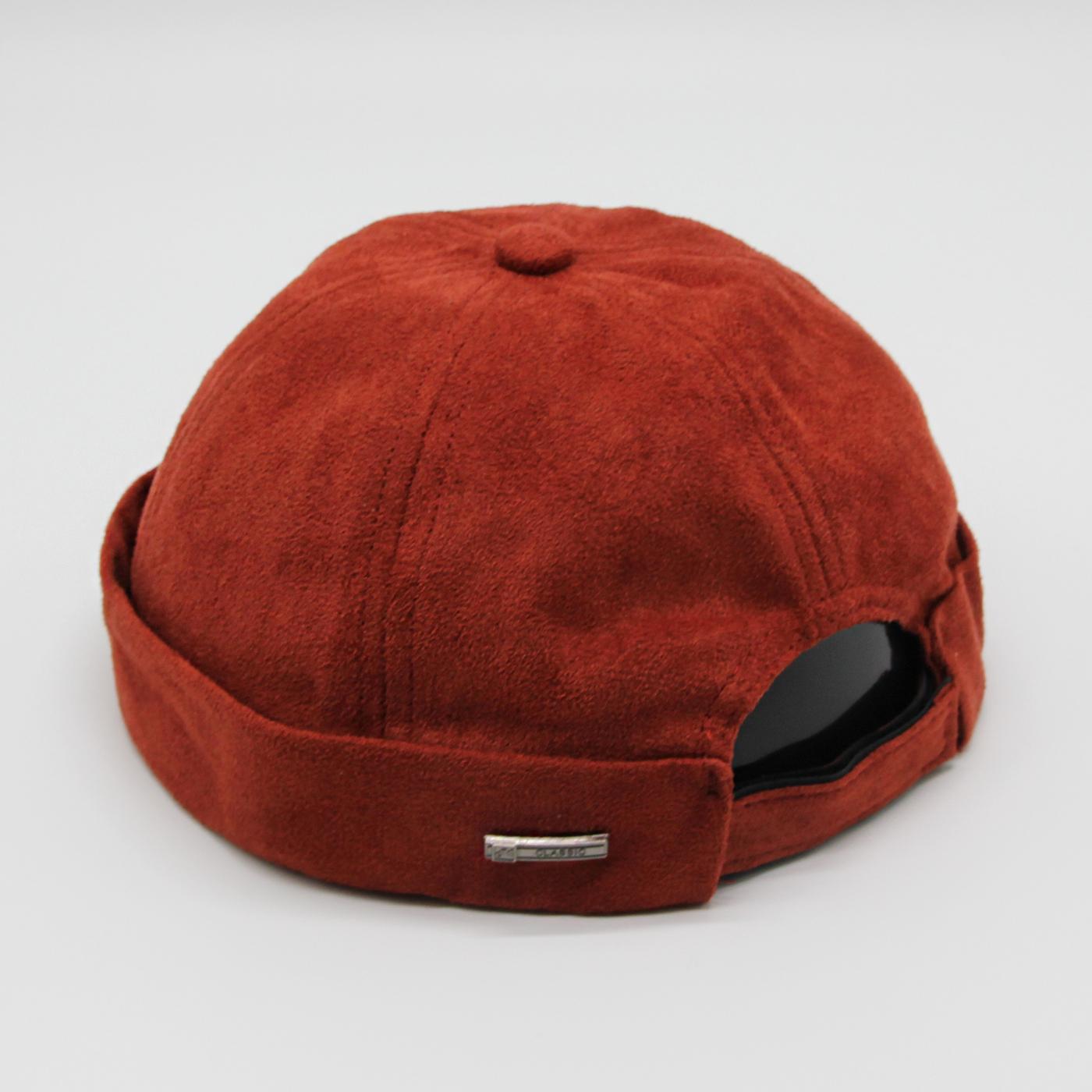 Major Wear Docker Brimless Hat red - Shop-Tetuan