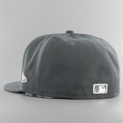 New Era Essential 59Fifty NY Yankees dark grey/white - Shop-Tetuan