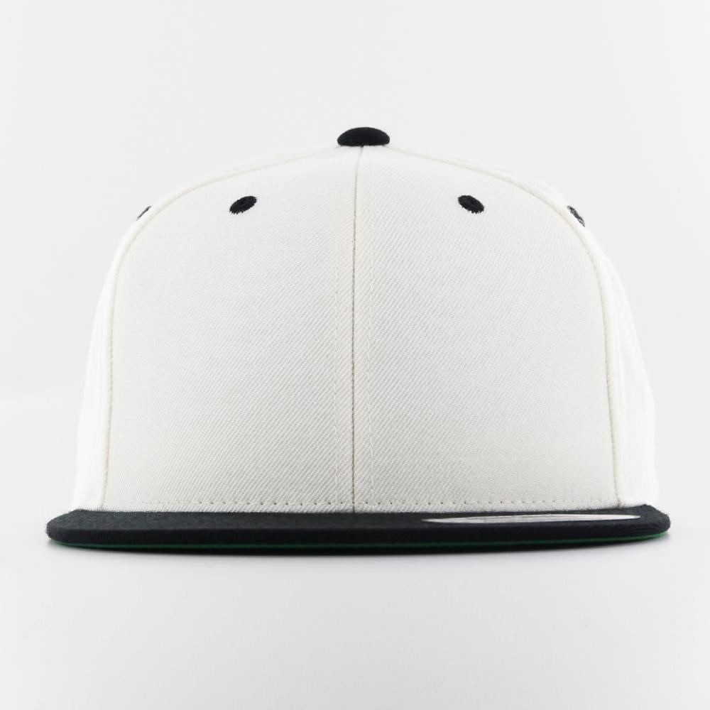 The Classics Yupoong snapback natural/blk