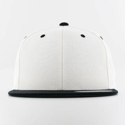 The Classics Yupoong snapback natural/blk