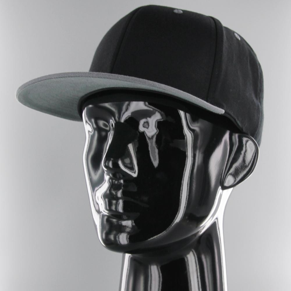 The 110 Fitted snapback blk/gry - Shop-Tetuan