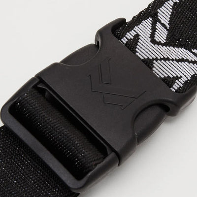 Karl Kani College click belt black/white