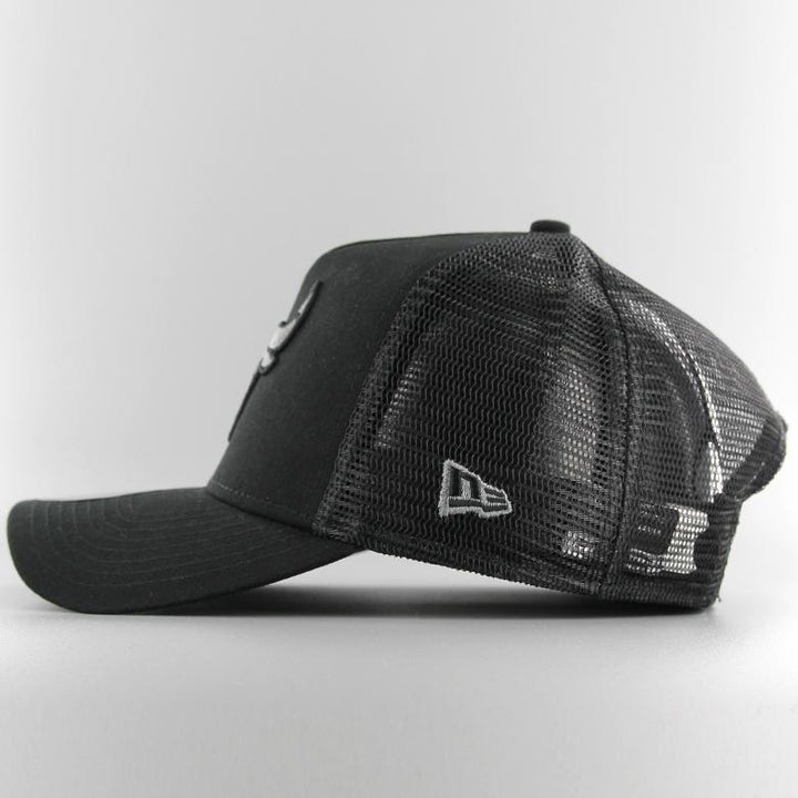 New Era BOB Team Logo 940 AF trucker C Bulls black - Shop-Tetuan