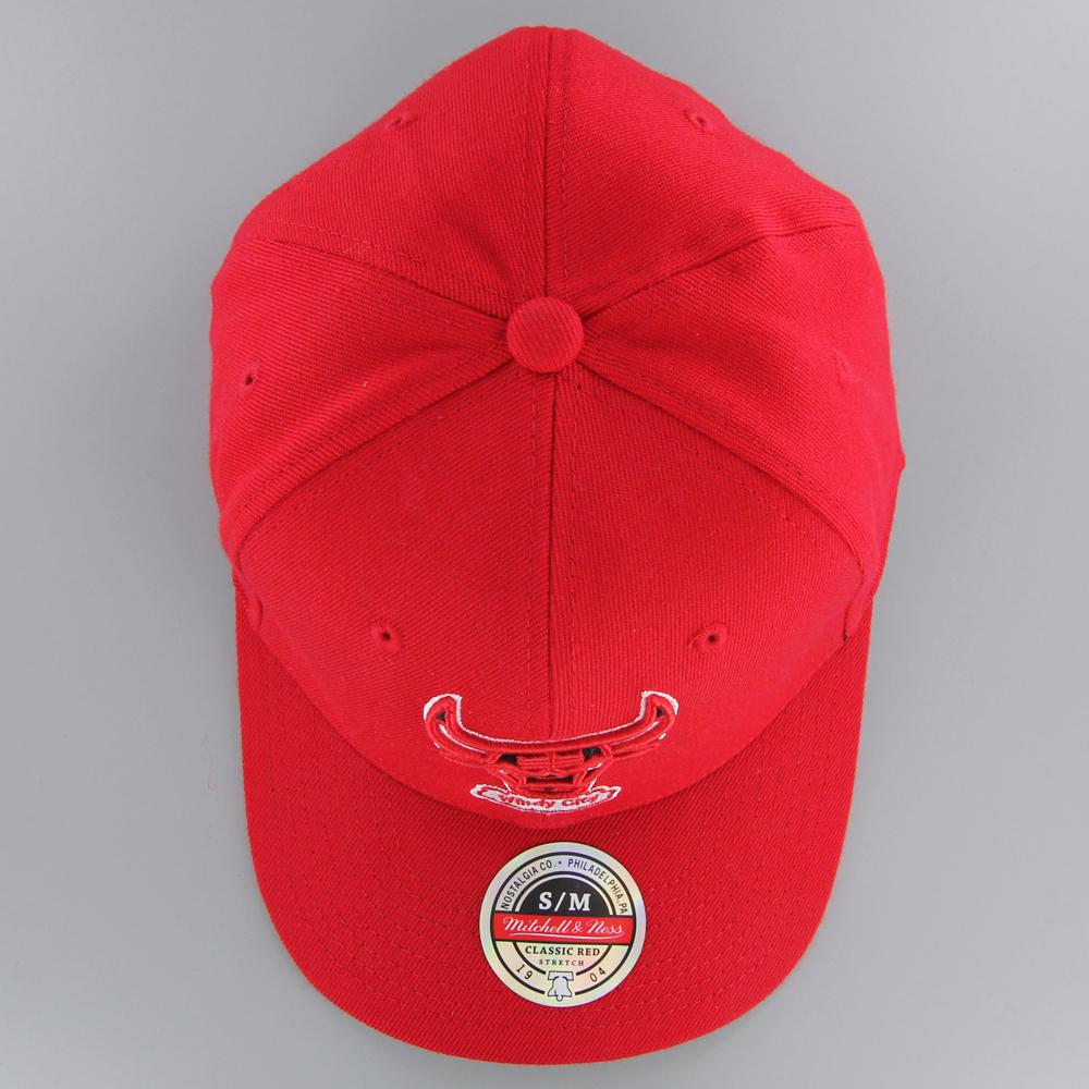 Mitchell & Ness NBA Team Ground 2.0 Strech Fitted cap C Bulls red - Shop-Tetuan