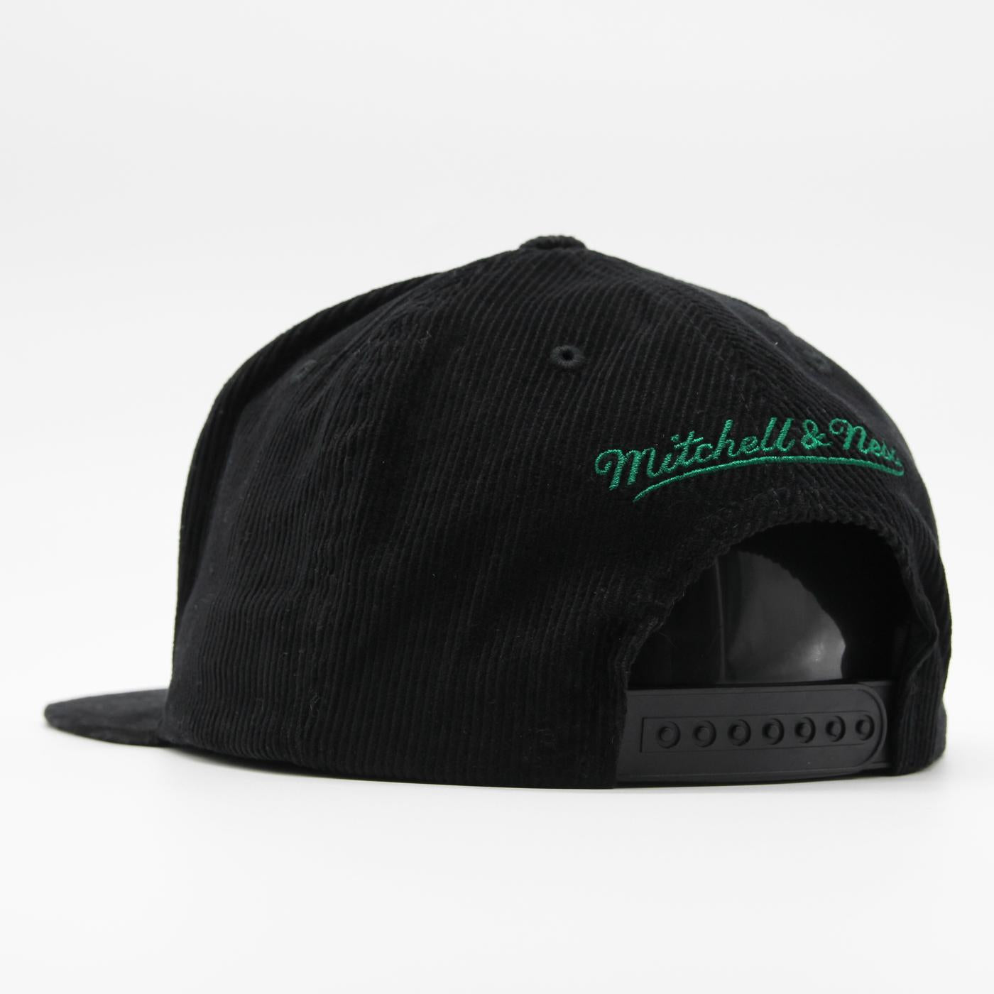 Mitchell & Ness NBA Cord Script snapback HWC B Celtics black - Shop-Tetuan