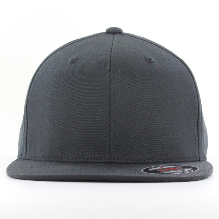 Flexfit Flat Visor cap black - Shop-Tetuan