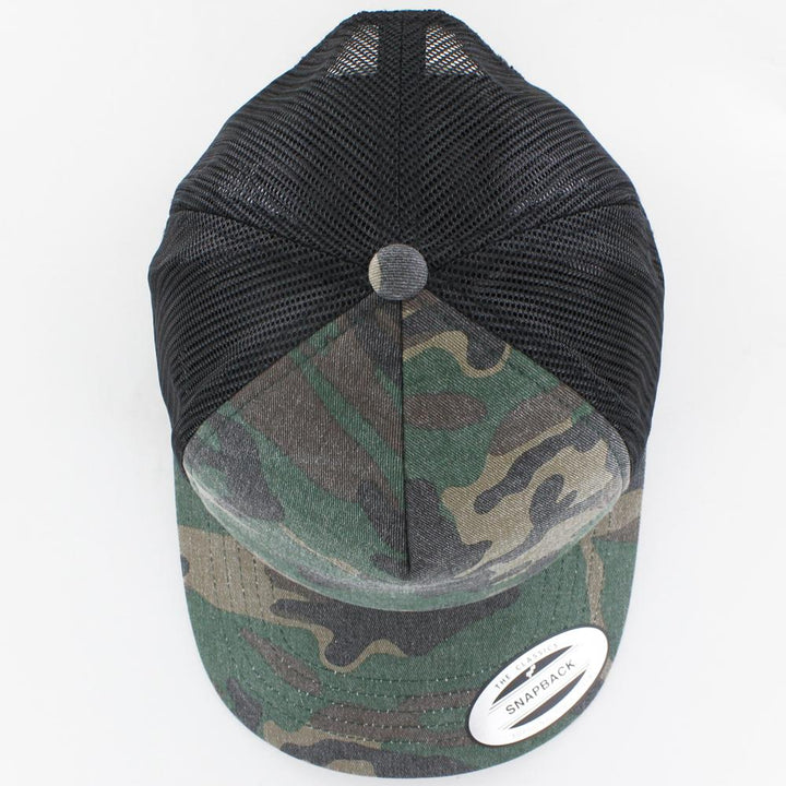 The Classics Yupoong Camo Trucker cap woodcamo/blk - Shop-Tetuan