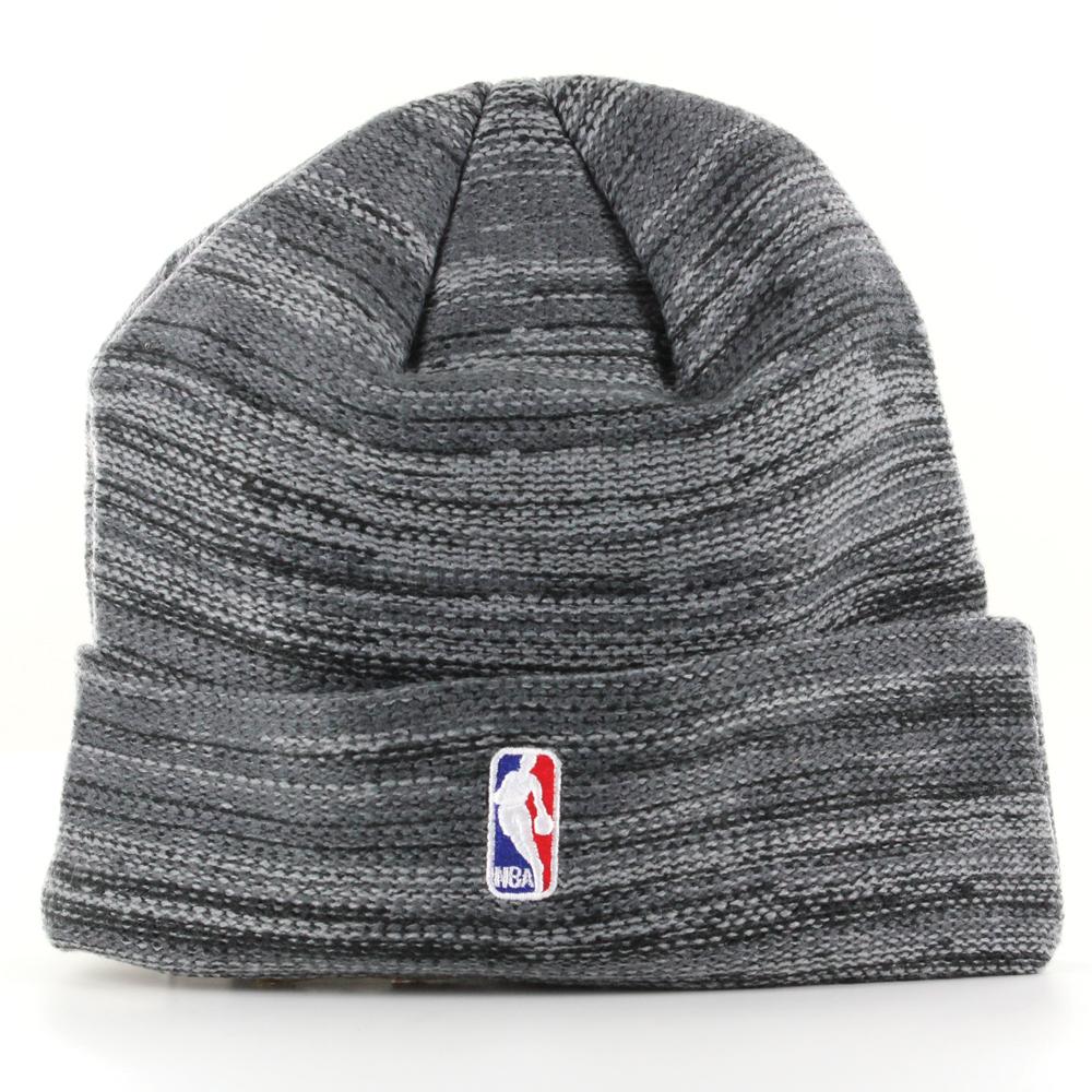 New Era Shadow Tech Knit CH C Bulls beanie blkgrhstg - Shop-Tetuan