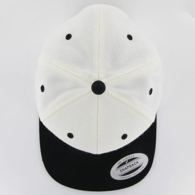 The Classics Yupoong snapback natural/blk