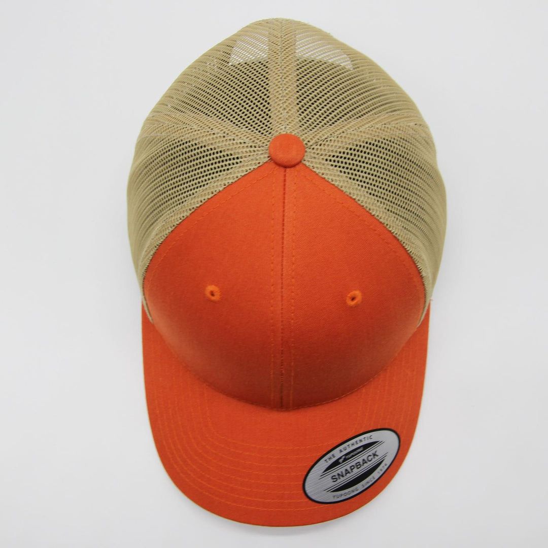 The Classics Yupoong Retro 2-tone trucker cap rustic orange/khaki - Shop-Tetuan