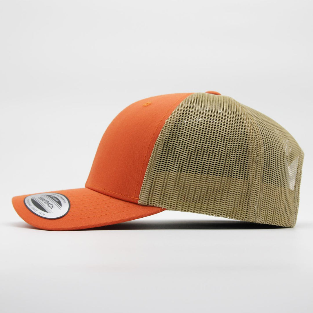 The Classics Yupoong Retro 2-tone trucker cap rustic orange/khaki - Shop-Tetuan
