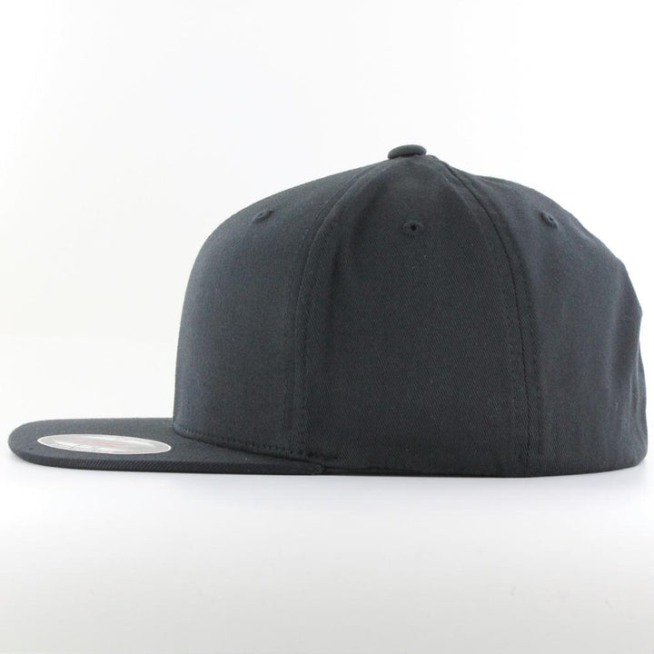 Flexfit Flat Visor cap black - Shop-Tetuan