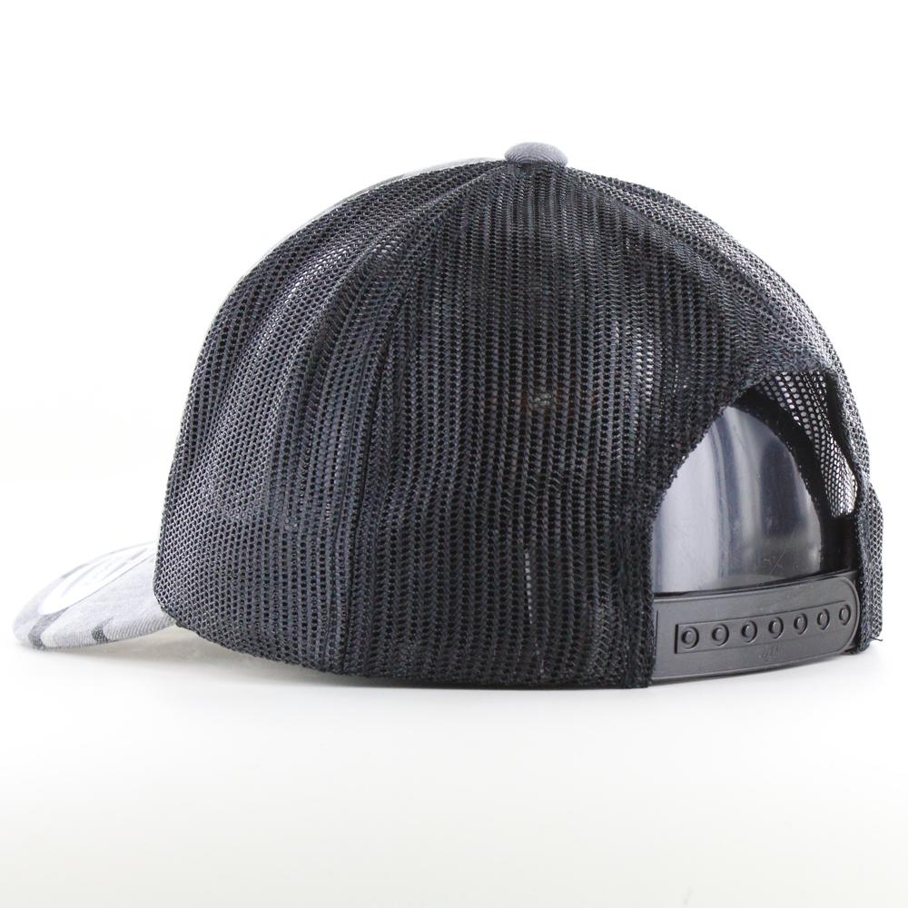 The Classics Yupoong Camo Trucker cap dark camo/blk - Shop-Tetuan