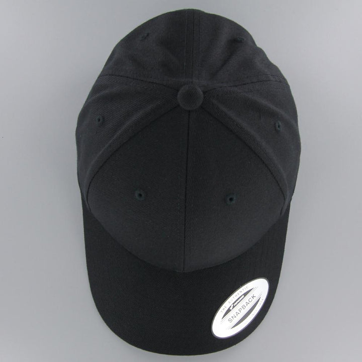 The Classics Yupoong Premium Curved Visor Snapback Cap black - Shop-Tetuan
