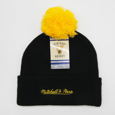 Mitchell & Ness NHL Punch Out Pom Knit beanie B Bruins black - Shop-Tetuan