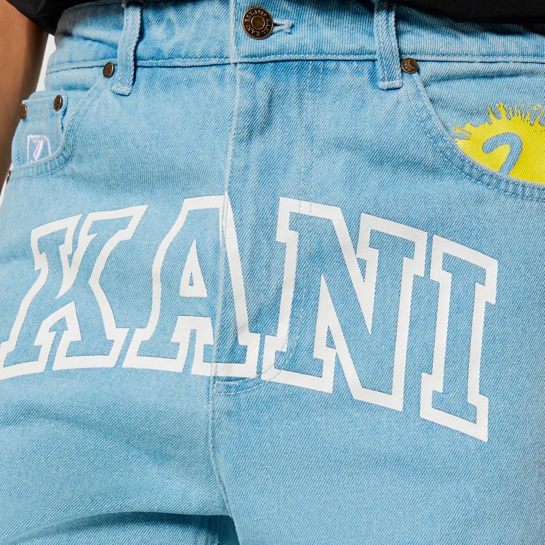Karl Kani Serif Denim Shorts bleached blue - Shop-Tetuan