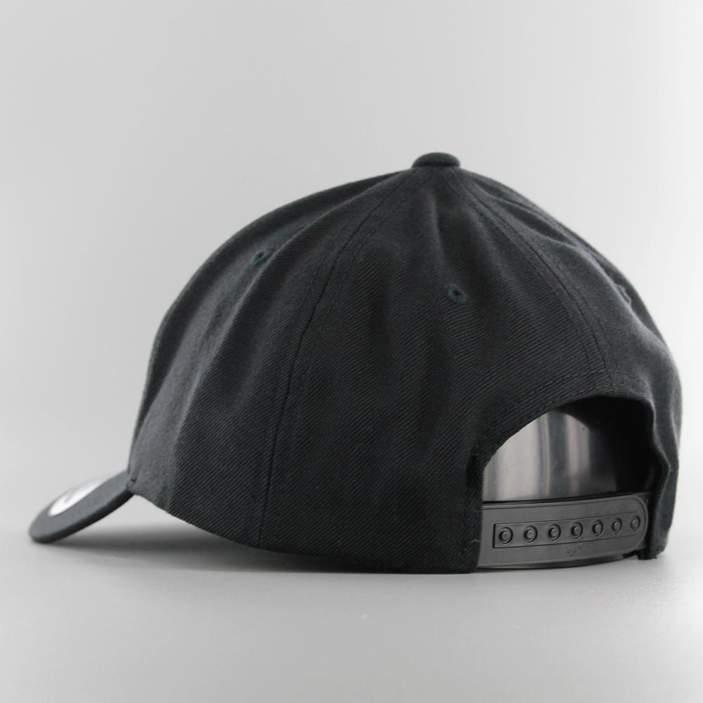 The Classics Yupoong Premium Curved Visor Snapback Cap black - Shop-Tetuan