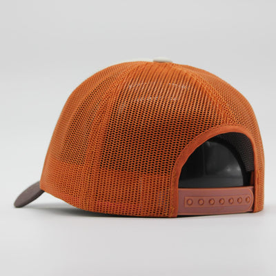 Karl Kani Serif Patched Trucker Cap brown/cognac - Shop-Tetuan