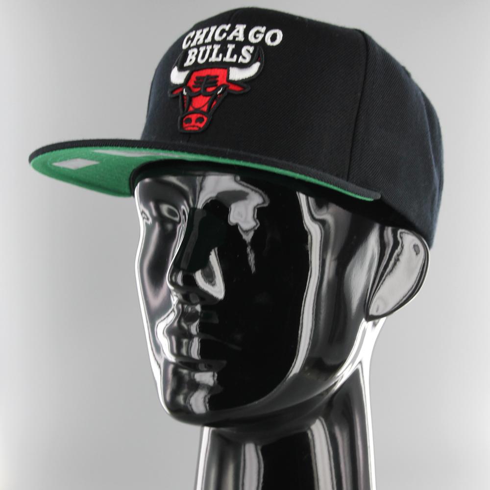 Mitchell &amp; Ness NBA Top Spot snapback C Bulls black - Shop-Tetuan