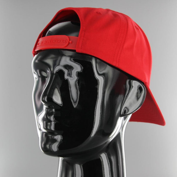 The Classics Yupoong Curved Classic snapback red - Shop-Tetuan