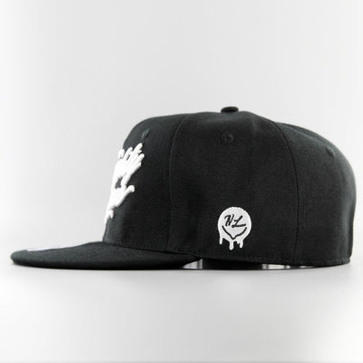 Naughty League Branded fitted black/white - Shop-Tetuan