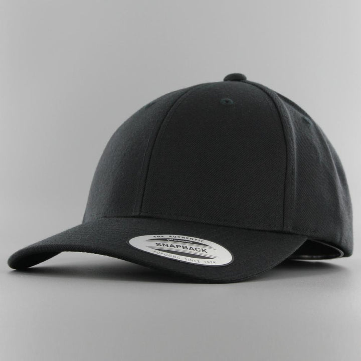 The Classics Yupoong Premium Curved Visor Snapback Cap black - Shop-Tetuan